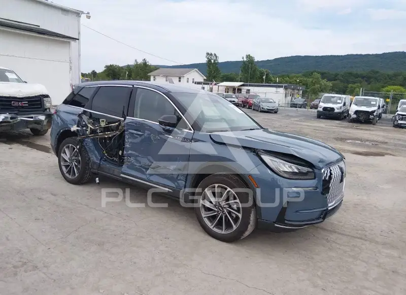 2025 Lincoln CORSAIR фото
