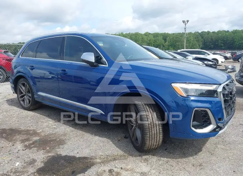 2025 Audi SQ7 photo
