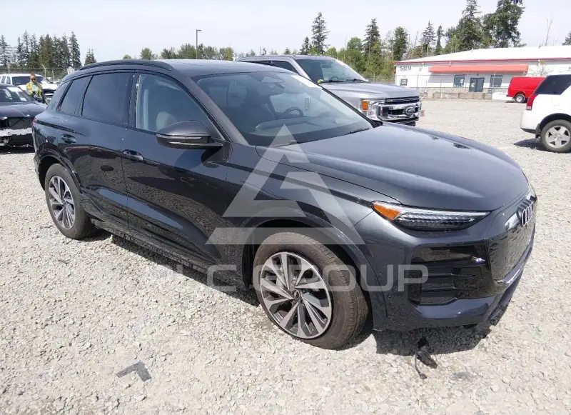 2025 Audi Q6 фото