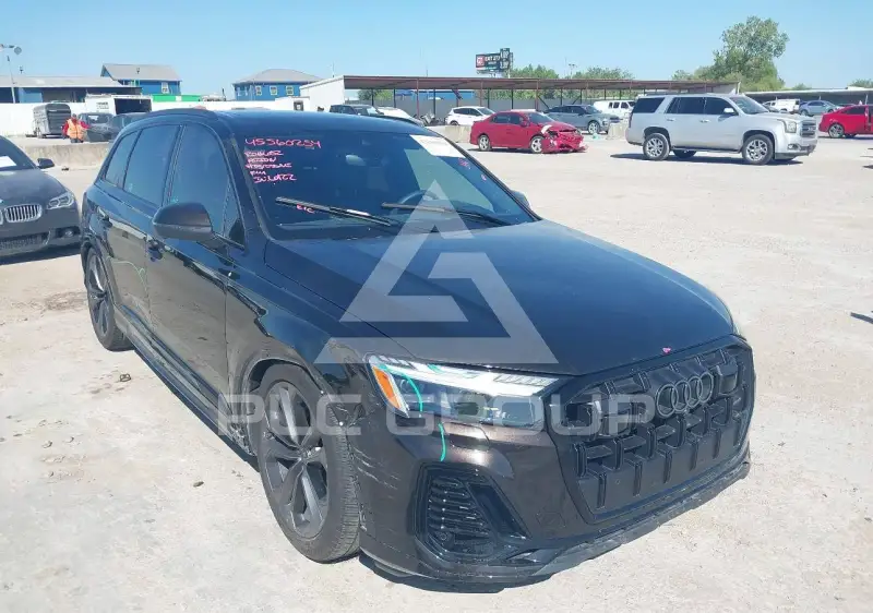 2025 Audi Q7 фото