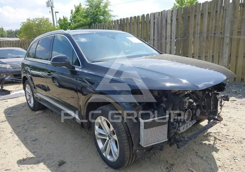 2025 Audi Q7 фото