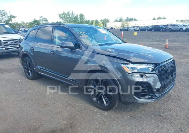 2025 Audi Q7 фото