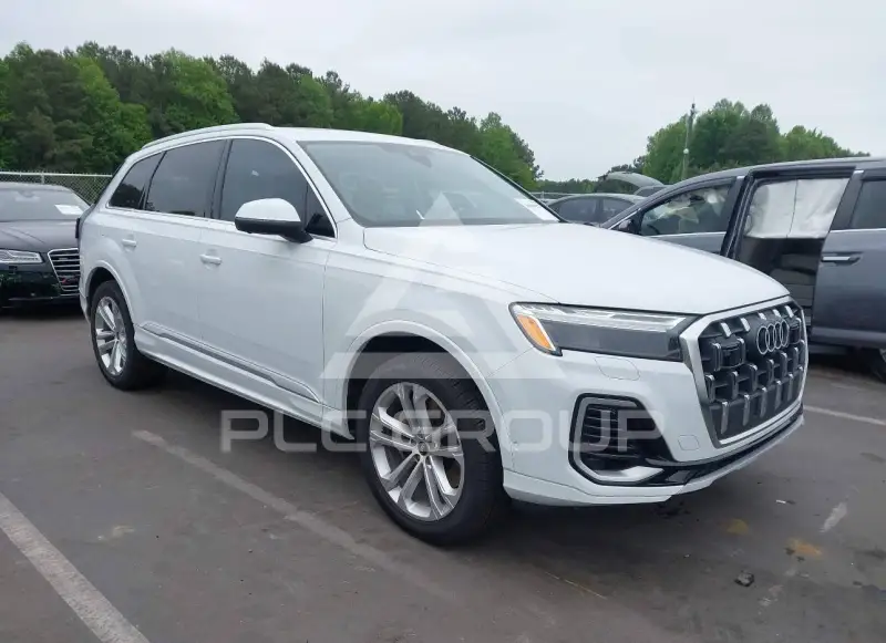 2025 Audi Q7 фото