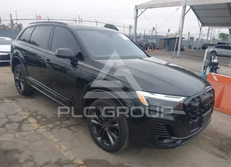 2025 Audi Q7 фото