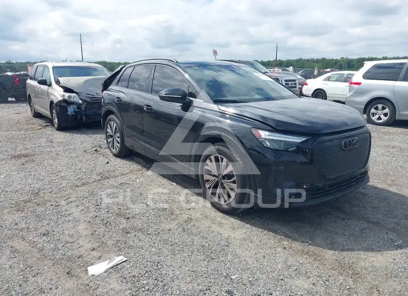 2025 Audi E-TRON photo