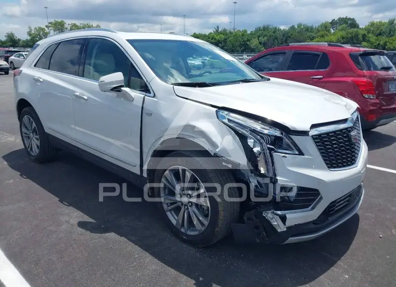 2025 Cadillac XT5 фото