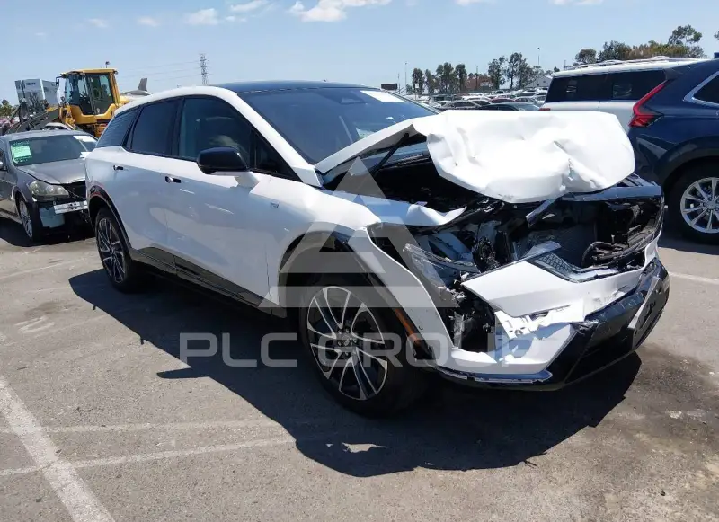2025 Cadillac Optiq фото
