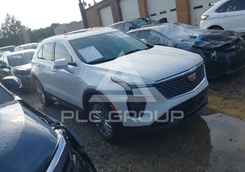 2025 Cadillac XT4 фото