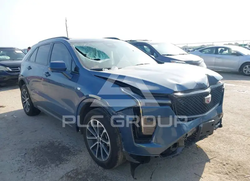 2025 Cadillac XT4 фото