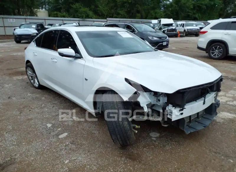 2025 Cadillac CT5 фото