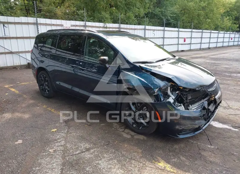 2025 Chrysler PACIFICA photo