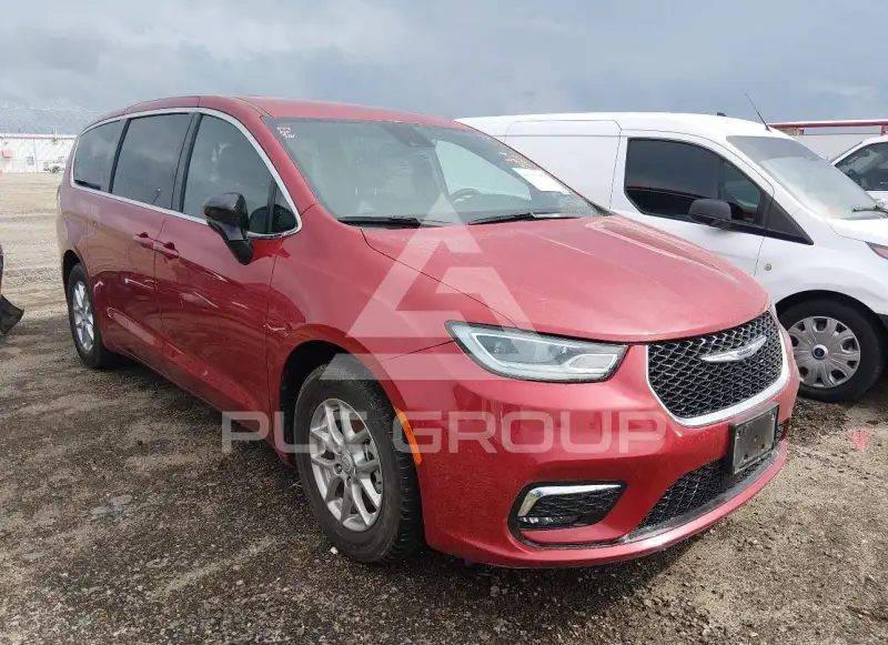 2025 Chrysler PACIFICA photo