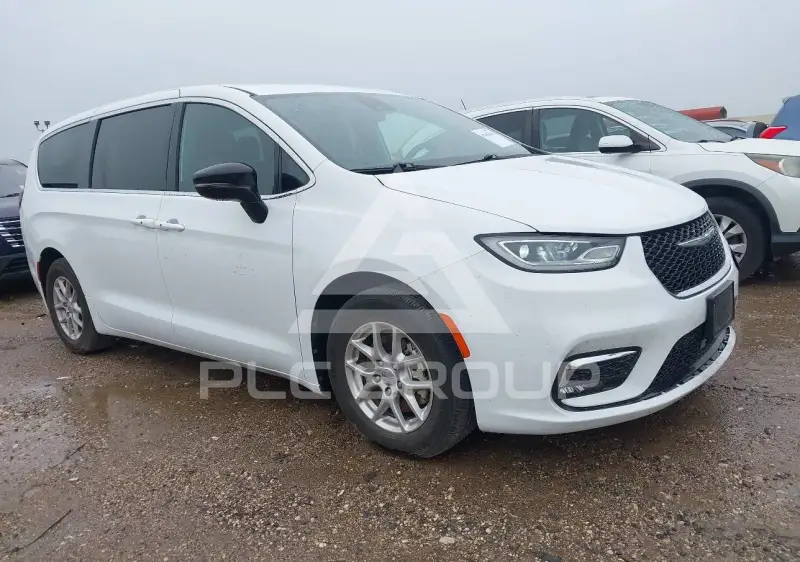 2025 Chrysler PACIFICA фото