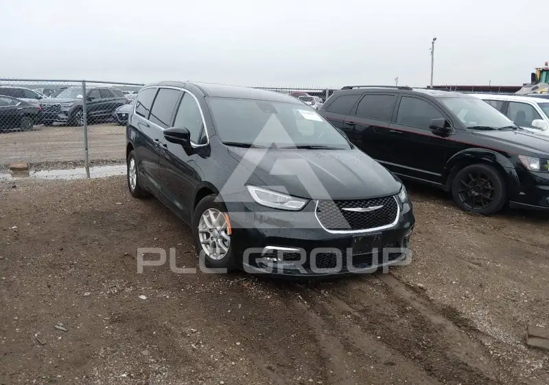 2025 Chrysler PACIFICA photo
