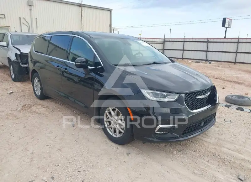 2025 Chrysler PACIFICA photo