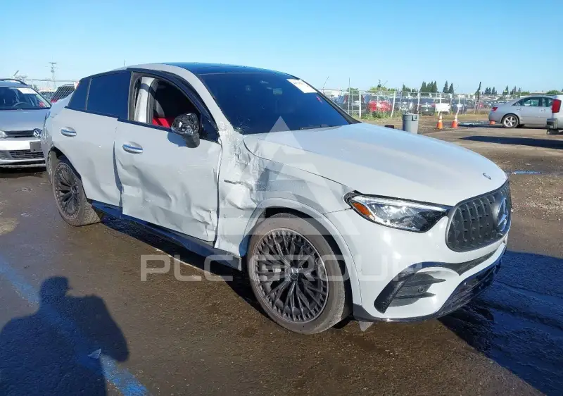 2025 Mercedes Benz GLC 43 AMG photo