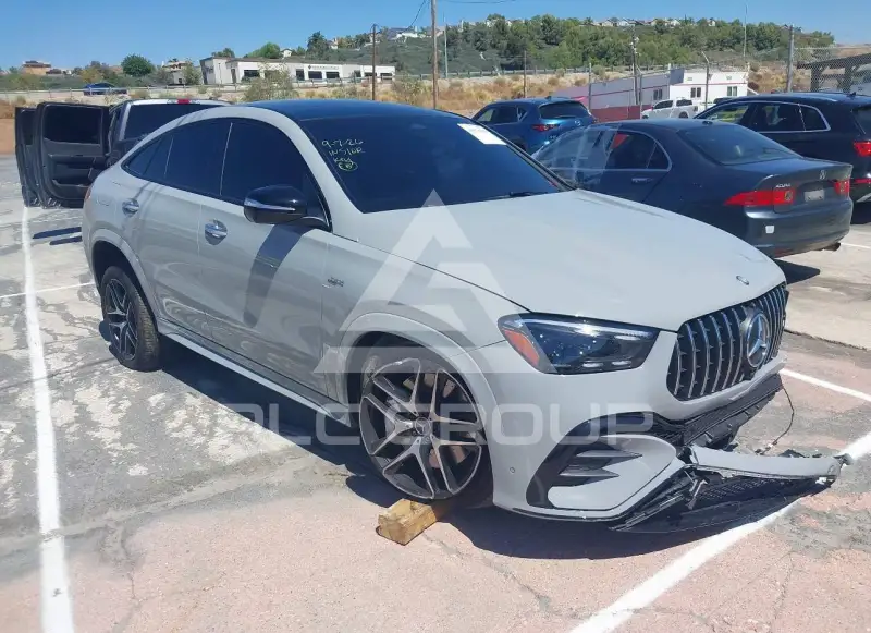 2025 Mercedes Benz GLE 53 AMG фото