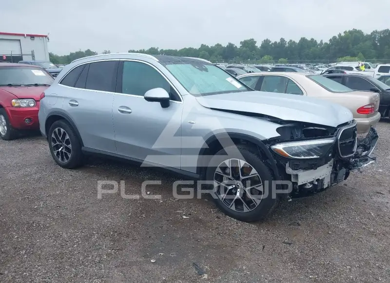 2025 Mercedes Benz GLC 350 photo