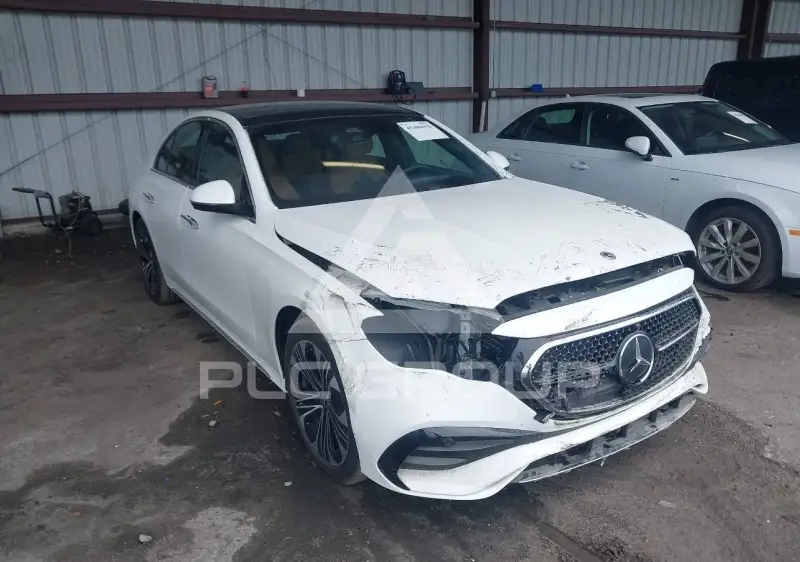 2025 Mercedes Benz E 350 фото
