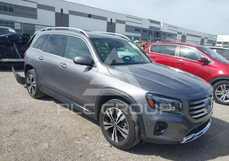 2025 Mercedes Benz GLB 250 фото