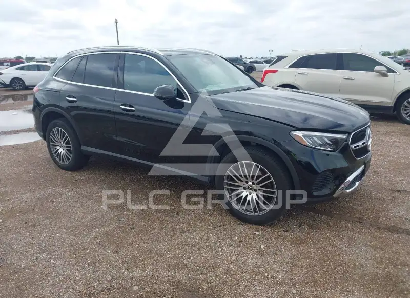 2025 Mercedes Benz GLC 300 фото