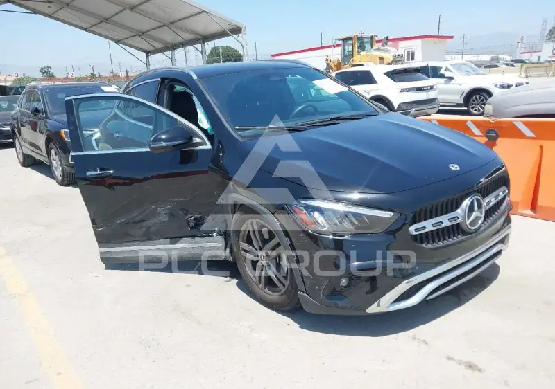 2025 Mercedes Benz GLA 250 photo