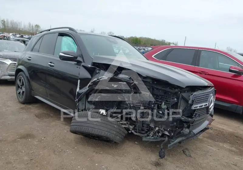 2025 Mercedes Benz GLE 450 фото