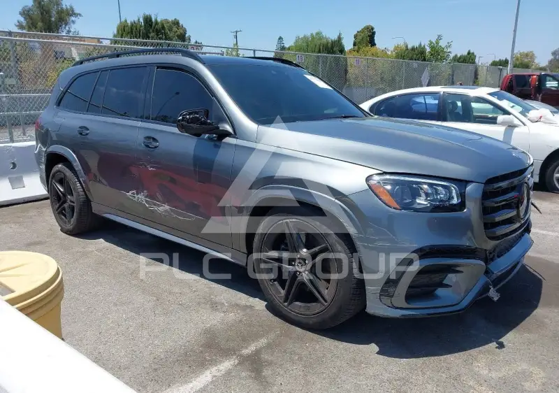 2025 Mercedes Benz Gls 450 фото