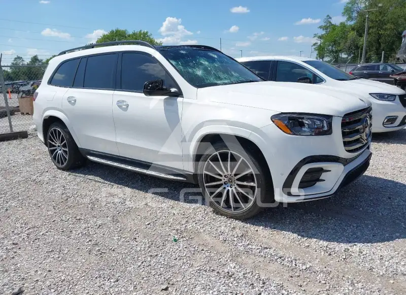 2025 Mercedes Benz Gls 450 фото