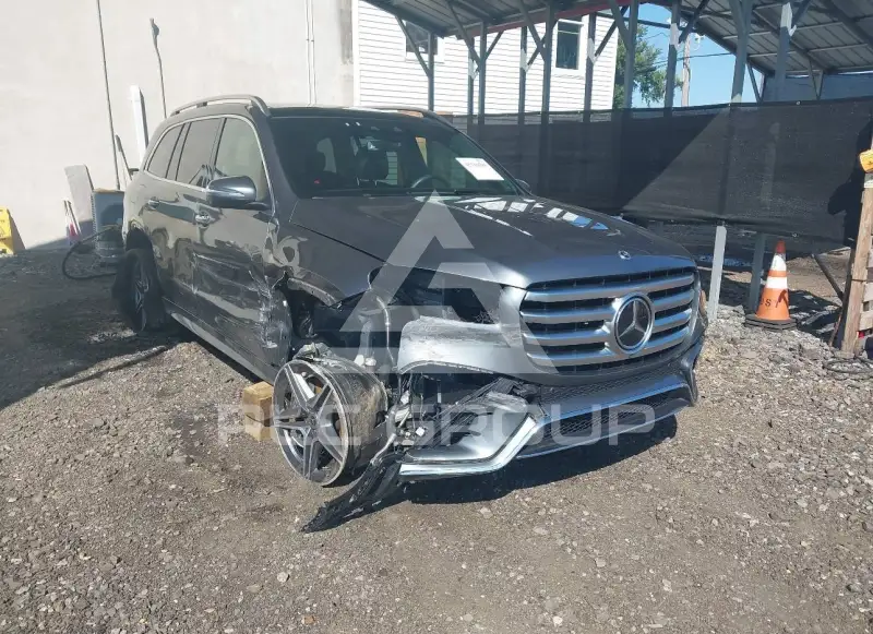 2025 Mercedes Benz Gls 450 фото