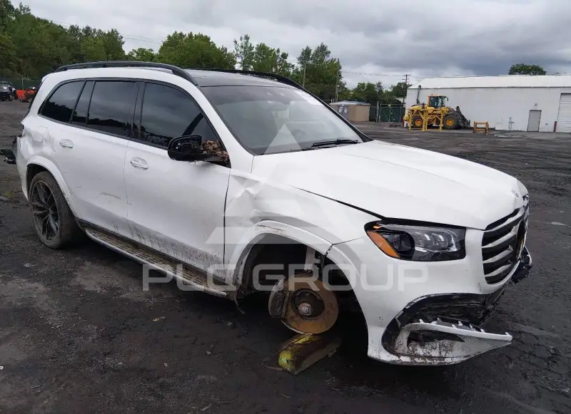 2025 Mercedes Benz Gls 450 фото