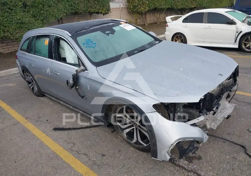2025 Mercedes Benz E 450 фото