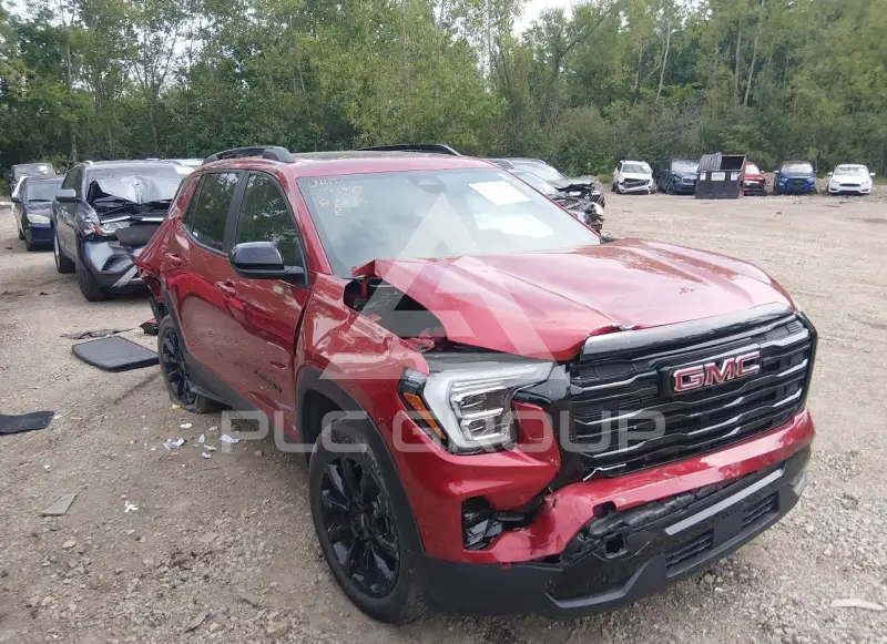 2025 GMC TERRAIN photo
