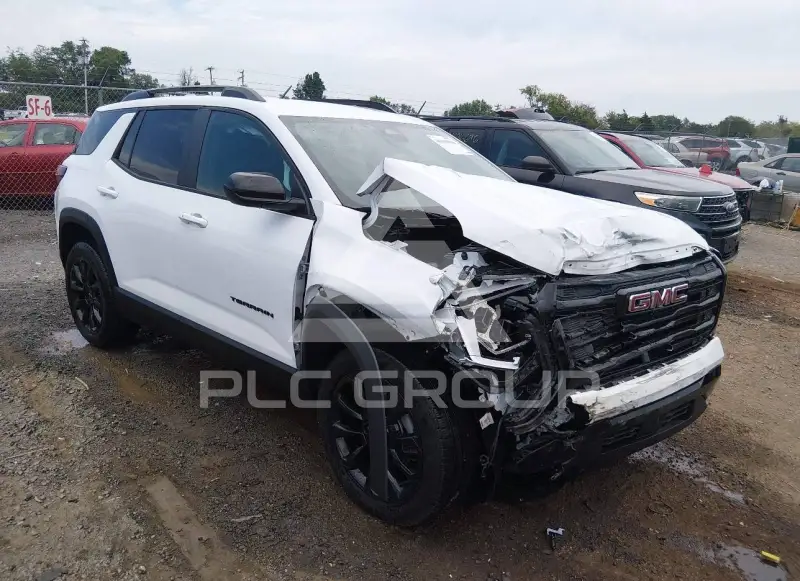 2025 GMC TERRAIN фото