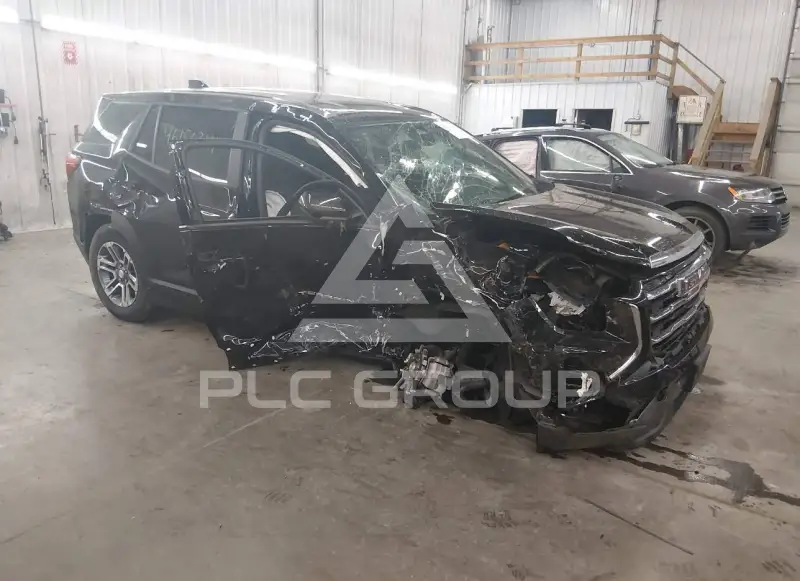 2025 GMC TERRAIN photo