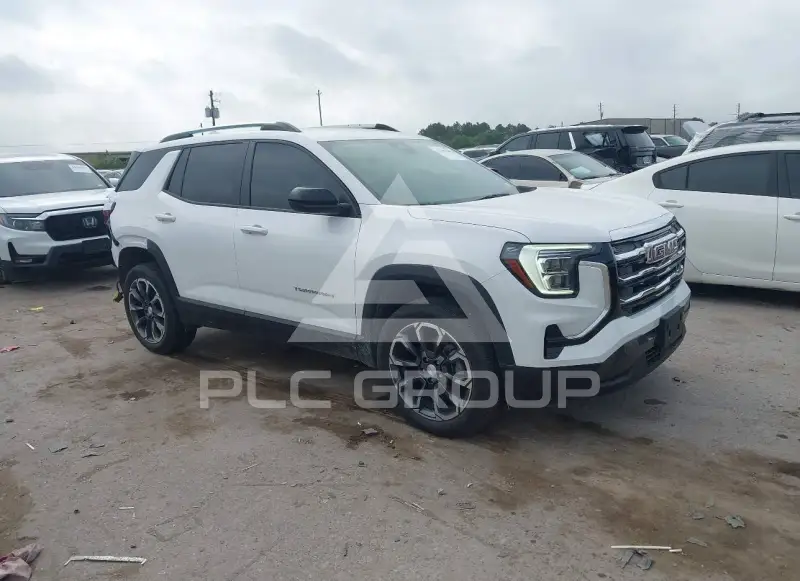 2025 GMC TERRAIN photo