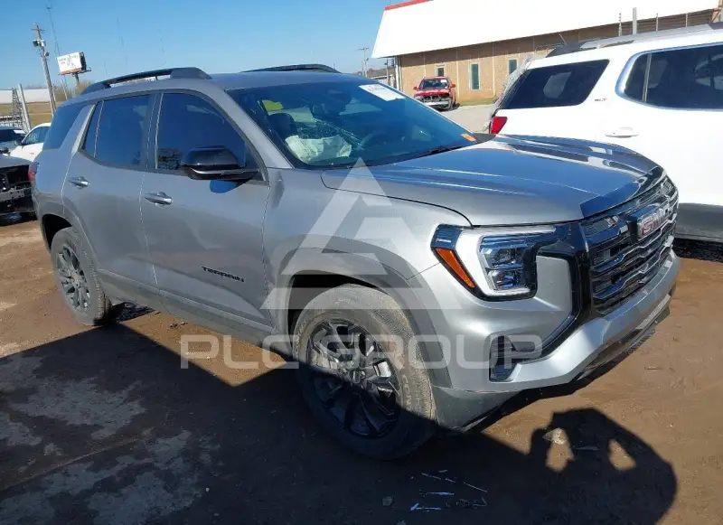2025 GMC TERRAIN фото