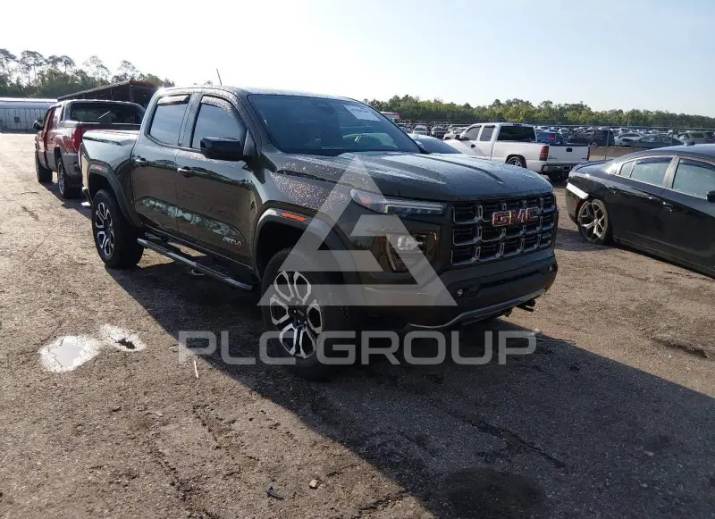 2025 GMC CANYON photo
