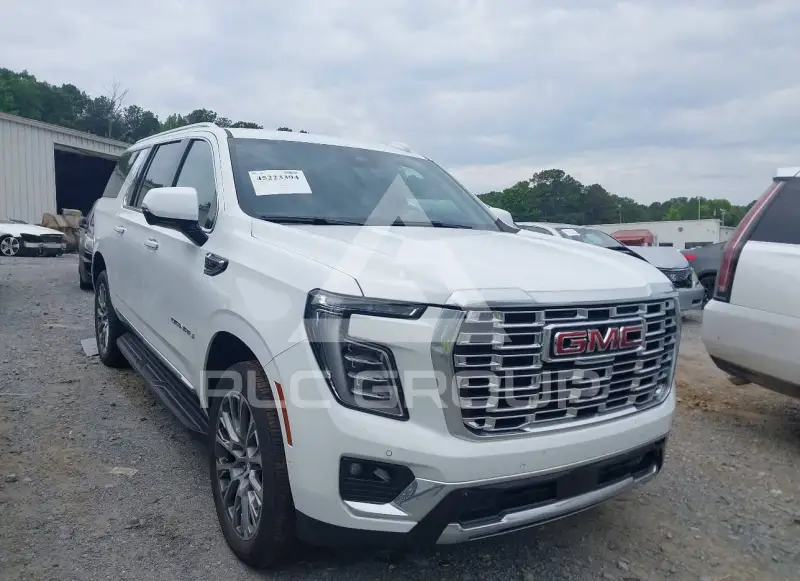 2025 GMC YUKON photo