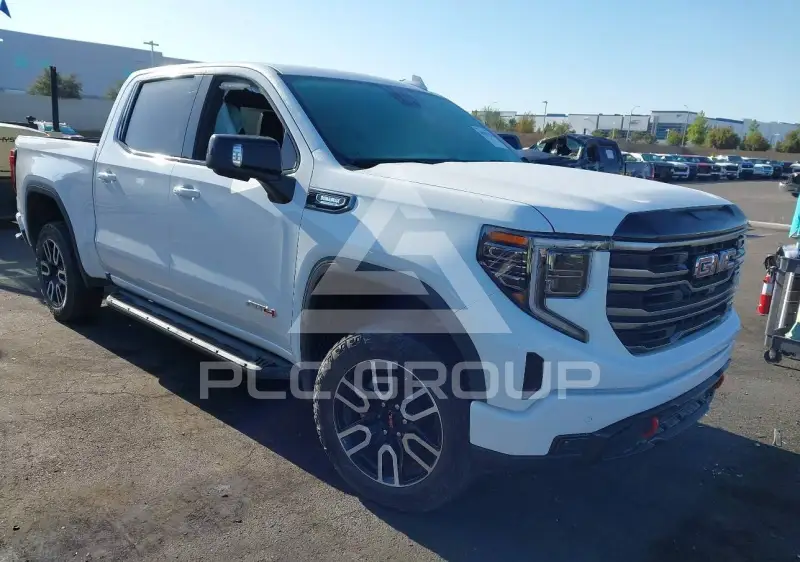 2025 GMC Sierra photo