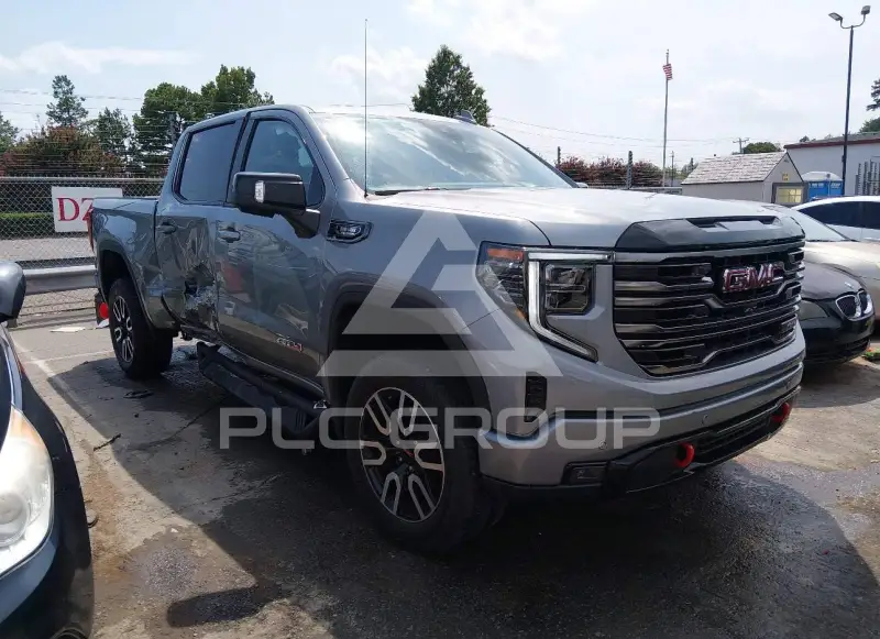 2025 GMC Sierra photo