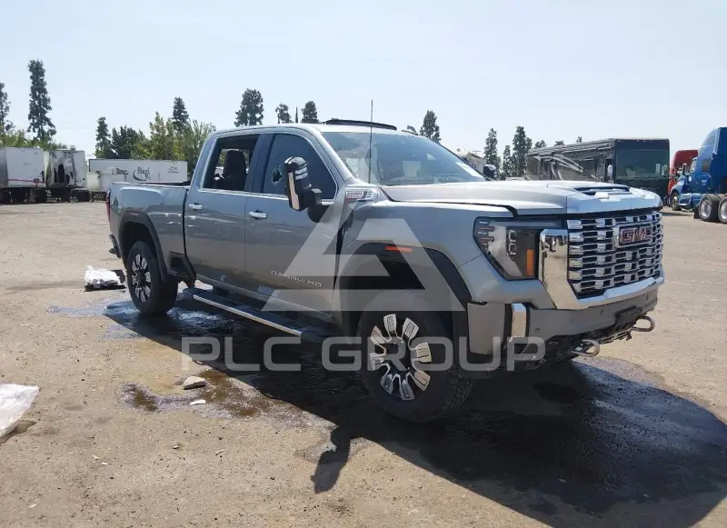 2025 GMC Sierra photo
