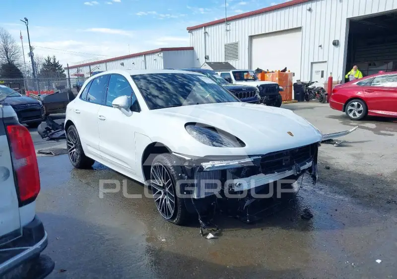2025 Porsche MACAN фото