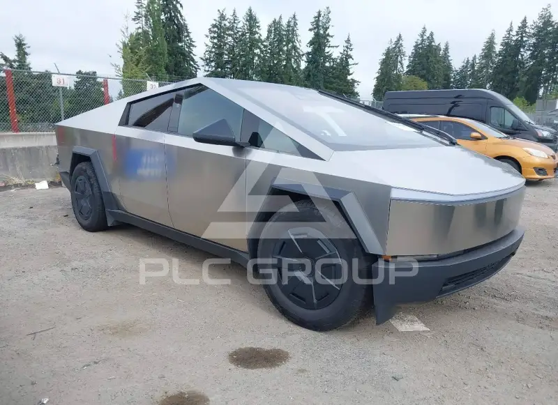 2025 Tesla Cybertruck фото