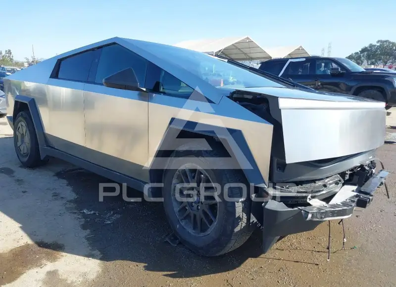 2025 Tesla Cybertruck фото