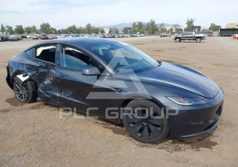 2025 Tesla Model 3 фото