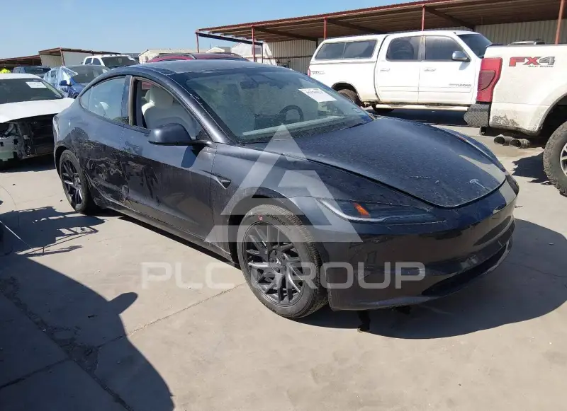 2025 Tesla Model 3 фото