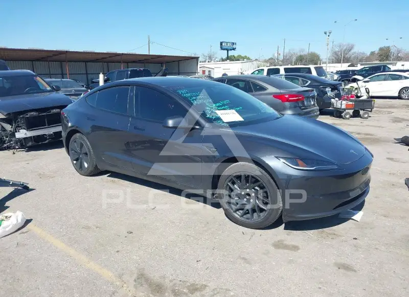 2025 Tesla Model 3 фото
