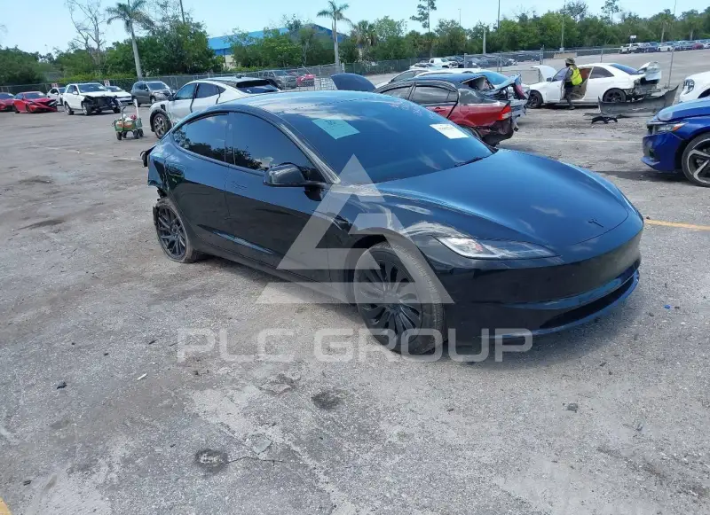 2025 Tesla Model 3 фото