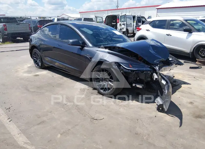 2025 Tesla Model 3 фото